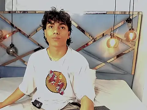 MattFiore online show from 01.08.26