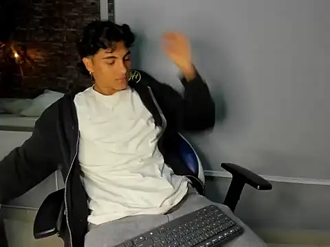 MattFiore online show from 01.17.26