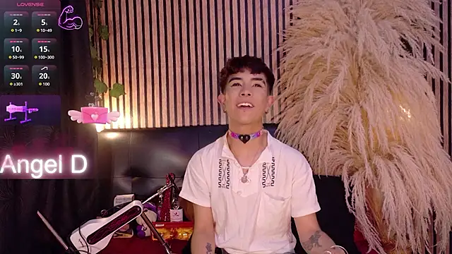 Angeldust19 online show from 02.10.26