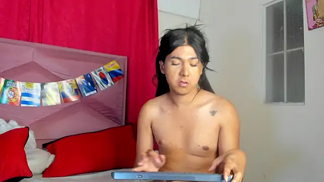 Hopemoretti online show from 07.08.26