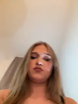 Hannah-2007 online show from 03.31.26