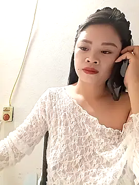 sara-xx online show from 04.13.26