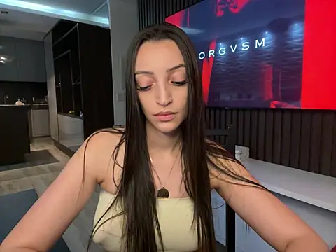 BelleRune online show from 02.15.25