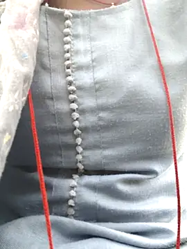 Snapshot of Miss_Nidhi89 chatting on 12.01.25 Miss Nidhi89 online show from 12.01.25