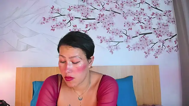 Snapshot of Laura_Torress chatting on 07.02.26 Laura Torress online show from 07.02.26