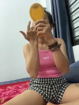 Snapshot of pitty_mymi chatting on 03.22.26 pitty mymi online show from 03.22.26