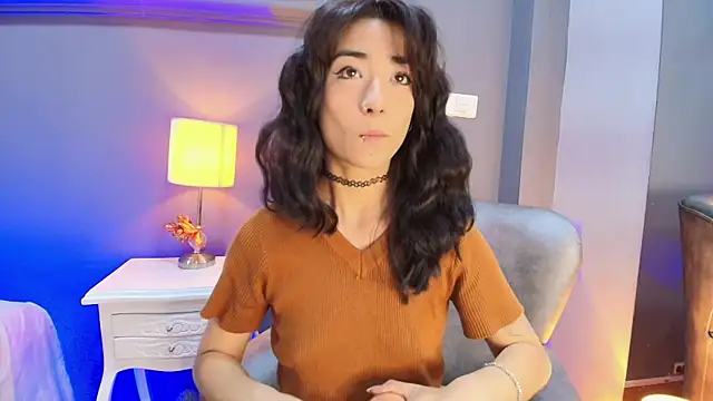 AmbarOishi   online show from 01.15.26