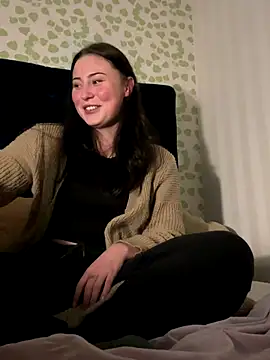 Snapshot of Lockig chatting on 11.25.25 Lockig online show from 11.25.25