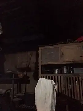 Trangbabylove online show from 11.29.25