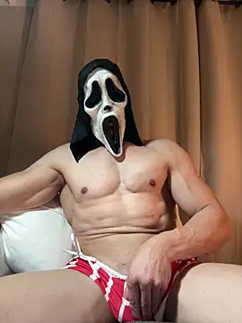 Snapshot of Luna_MaskedMan chatting on 12.15.25 Luna MaskedMan online show from 12.15.25