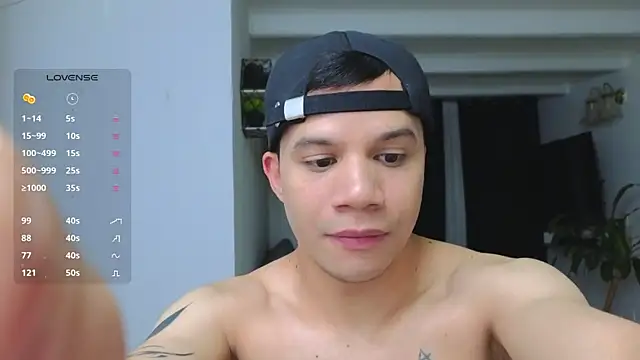 Snapshot of MarcoKostov chatting on 03.25.26 MarcoKostov online show from 03.25.26