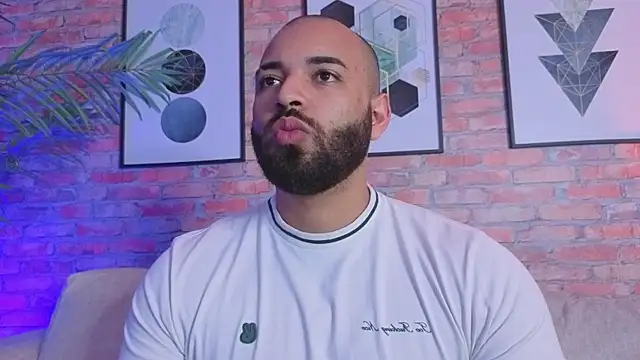 Chris Varden online show from 04.14.26