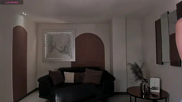 HaileyRoss  online show from 04.01.26