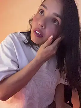 Snapshot of LaraDanverss chatting on 07.15.26 LaraDanverss online show from 07.15.26