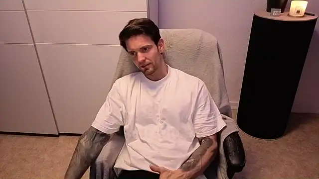 Mystery Mark online show from 11.28.25