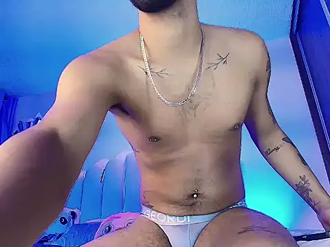 KMichelle1 online show from 11.19.25