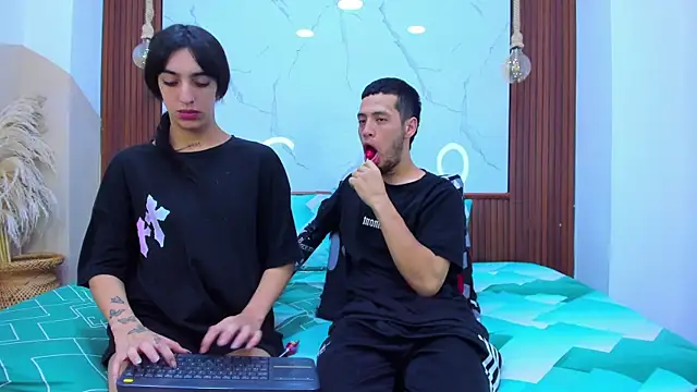 Loversinfire2 online show from 04.05.26