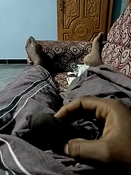 Snapshot of spermc chatting on 11.25.25 spermc online show from 11.25.25