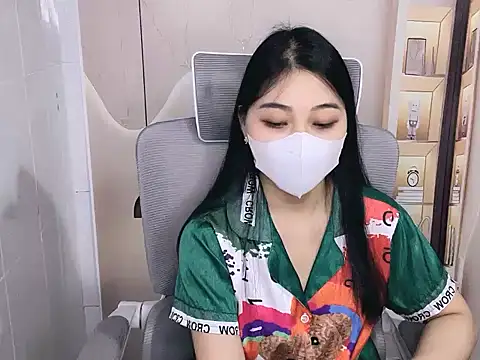 Lousii online show from 04.04.26