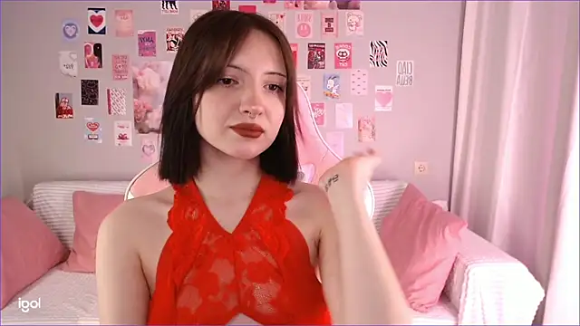 Snapshot of Lexi_Bottom chatting on 02.17.26 Lexi Bottom online show from 02.17.26