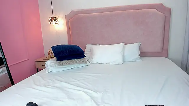 LunnaSinclair online show from 01.07.26