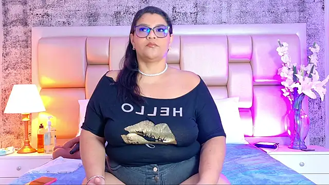 SelennaCooper online show from 04.09.26