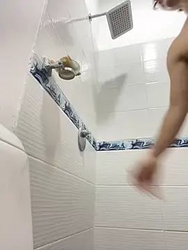 Boyfriend-Hot online show from 11.28.25