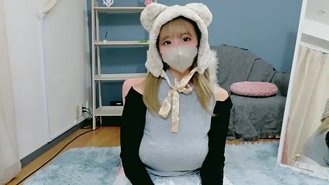 Snapshot of niko-jpn chatting on 04.27.26 niko-jpn online show from 04.27.26
