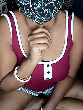 arpitaroy0 online show from 11.19.25