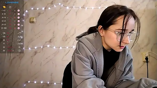 TianaMeiser online show from 12.19.25