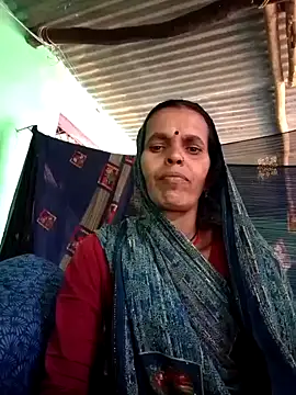 Snapshot of Rxpriya chatting on 11.21.25 Rxpriya online show from 11.21.25