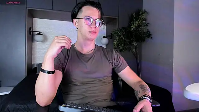 Brandon starkk online show from 02.19.26