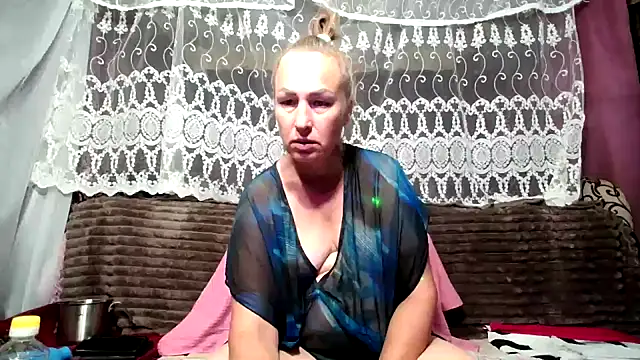 Snapshot of Kissingyouu chatting on 06.27.26 Kissingyouu online show from 06.27.26