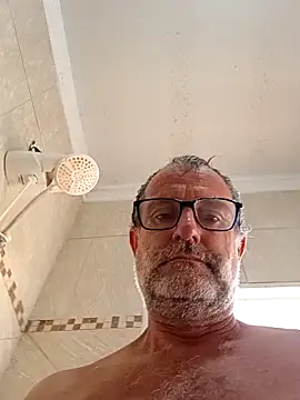 Snapshot of nard53 chatting on 02.14.26 nard53 online show from 02.14.26