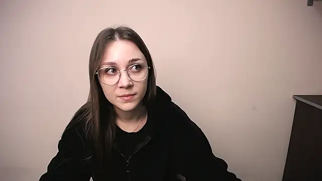 MillaTems  online show from 11.21.25