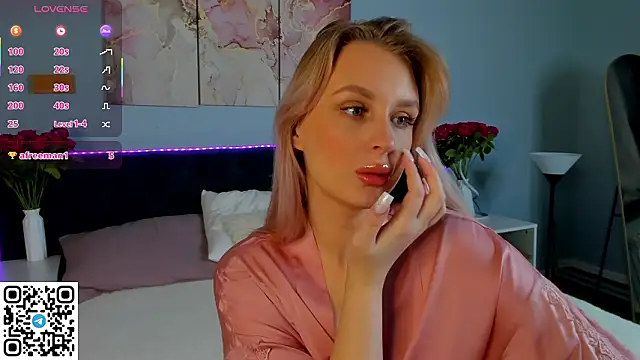 Snapshot of KiraRuiz chatting on 02.02.26 KiraRuiz online show from 02.02.26