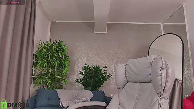 AmberRosewood online show from 02.23.26