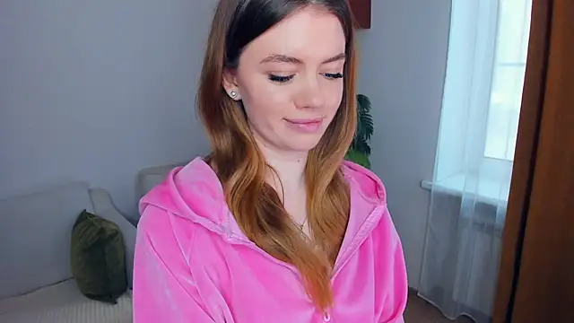 AngelesBenitz online show from 01.14.26