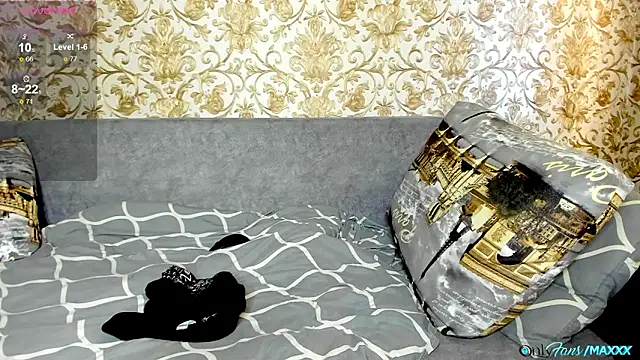 Maxhornyblondieman online show from 03.11.26