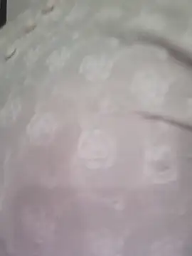 Snapshot of Babykurush chatting on 11.20.25 Babykurush online show from 11.20.25