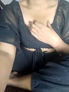 Snapshot of Babykurush chatting on 11.21.25 Babykurush online show from 11.21.25