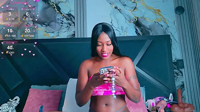 Snapshot of SofiaCopper chatting on 03.18.26 SofiaCopper online show from 03.18.26