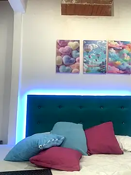 LunaSP99 online show from 11.21.25