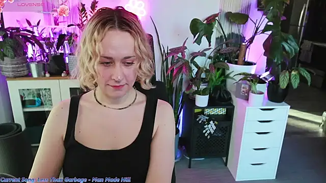 xzoeyryanx online show from 01.18.26