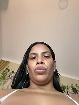 Snapshot of ArielleMillerr- chatting on 02.06.26 ArielleMillerr- online show from 02.06.26