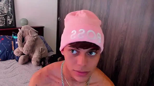 Snapshot of Jin_kougasaki chatting on 11.19.25 Jin kougasaki online show from 11.19.25