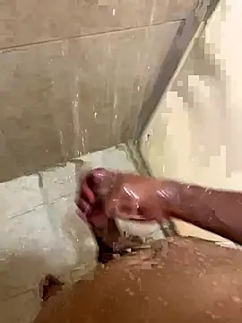 Snapshot of PristineMen chatting on 11.24.25 PristineMen online show from 11.24.25