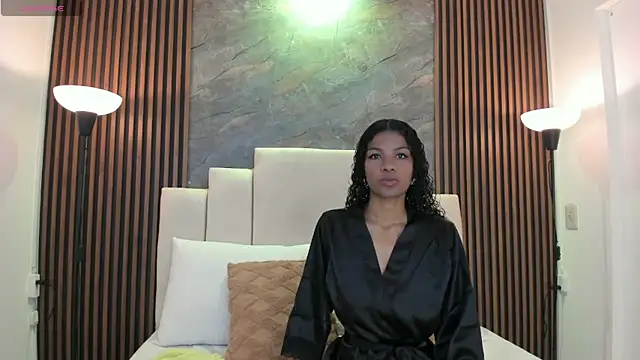 catiusca reyes 03 online show from 11.25.25