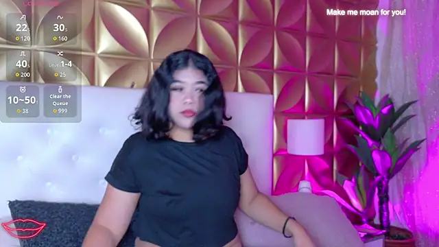 Amanda Mooree online show from 04.11.26