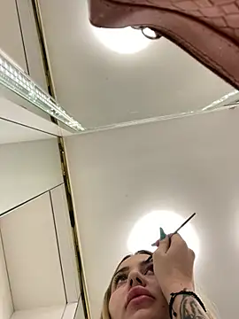 Chloe GraceeX online show from 02.13.26